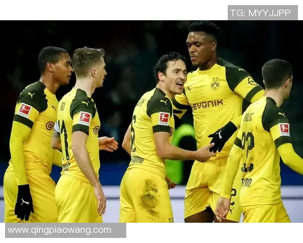 多特蒙德主场力克柏林赫塔，抢分关键战况告急