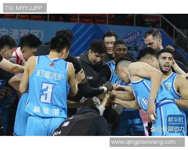 广州队续约本土核心球员,力争冲击2023-2024赛季CBA冠军 广州队续约本土核心球员,力争冲击2023-2024赛季CBA冠军