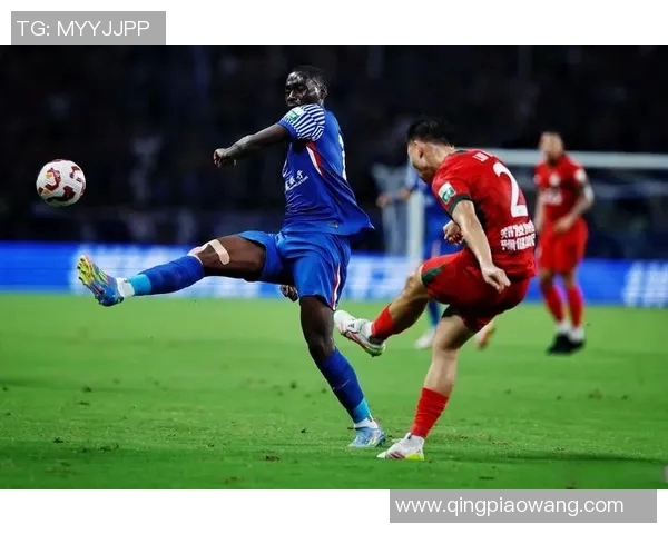 广州恒大战胜上海申花，取得中超联赛三连胜，奠定领先优势