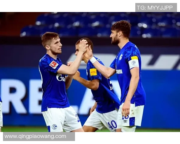 沙尔克04客场惨败德甲保级艰难沃尔夫斯堡成保级绊脚石